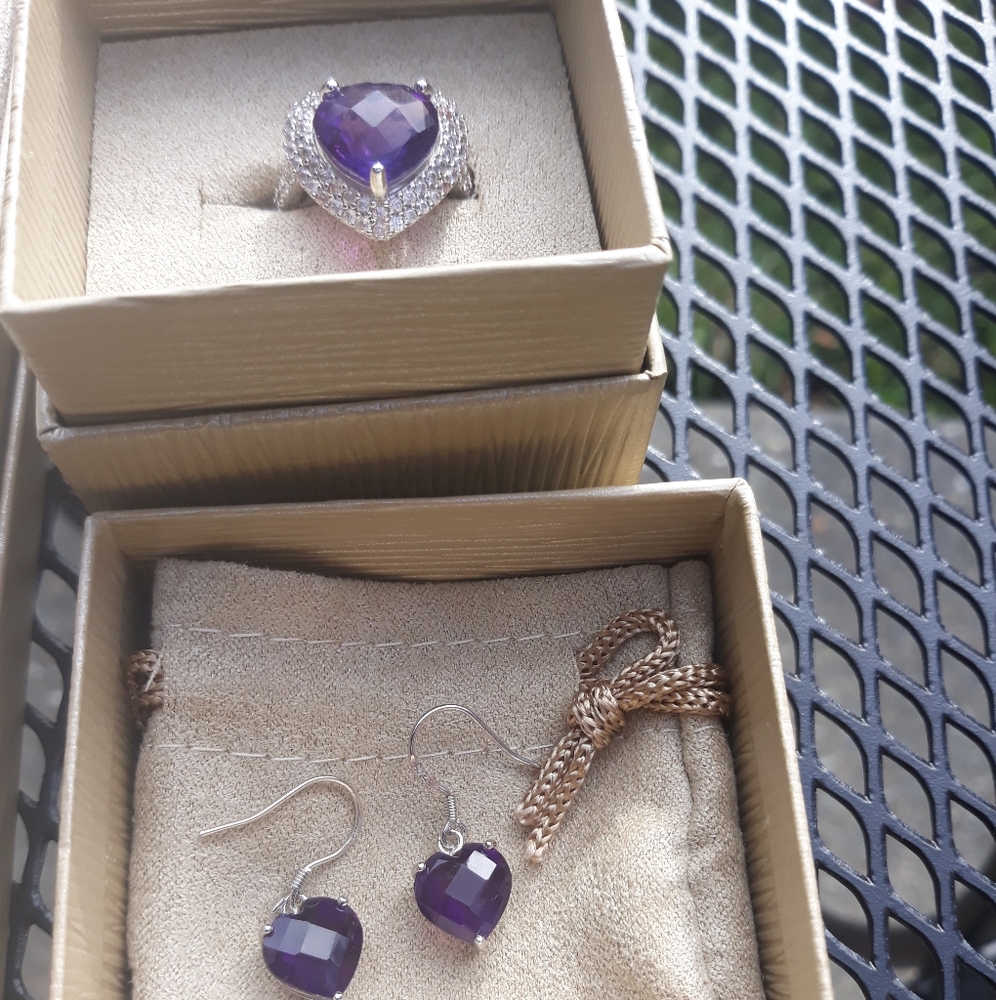 3 PIECE  jewelry  set